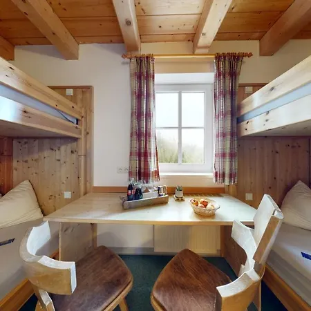 Pinzgauer Huette-zell Am See-
